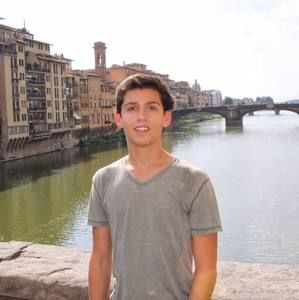 Meet your Posher, Alejo